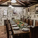 Heritage & Estate Raznjevica Dvori Ad 1307 5* Polaca