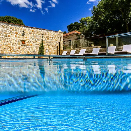 Heritage & Estate Raznjevica Dvori Ad 1307 Polača