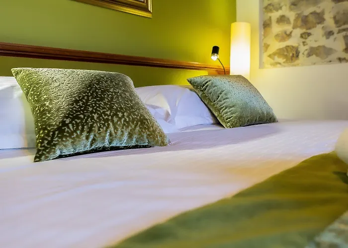 Hotell Heritage & Estate Raznjevica Dvori Ad 1307
