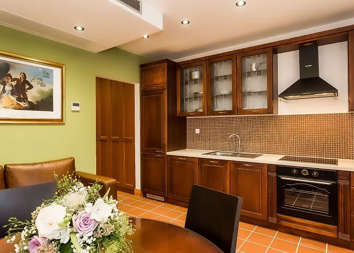 Hotell Heritage & Estate Raznjevica Dvori Ad 1307 5*