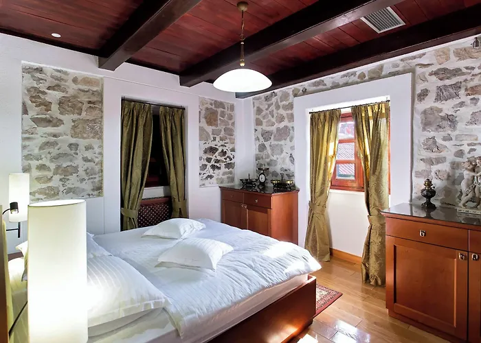 Hotell Heritage & Estate Raznjevica Dvori Ad 1307