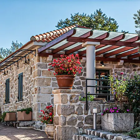 Hotel Heritage & Estate Raznjevica Dvori Ad 1307 5*